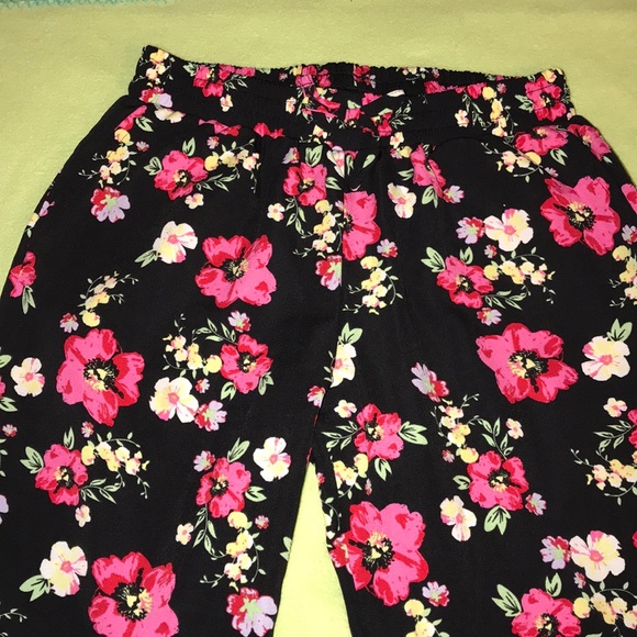 Pants - Picture 2 of 3